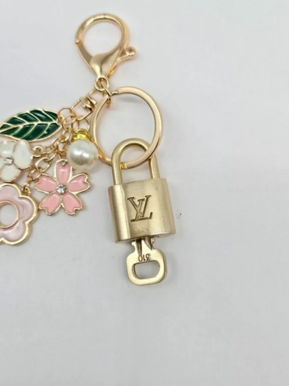Authentic Louis Vuitton Gold Padlock 🔒 Key Set w/ Unbranded Flower Bag Charm